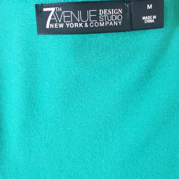 Green mesh puff shoulder sweater - Picture 4 of 4